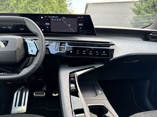 Fahrzeugbild eines Peugeot 3008