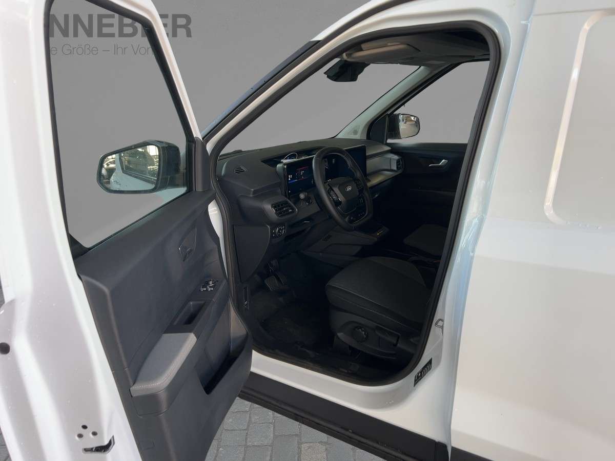 Fahrzeugbild eines Ford Transit Courier