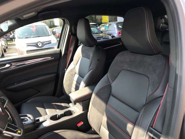 Fahrzeugbild eines Renault Arkana