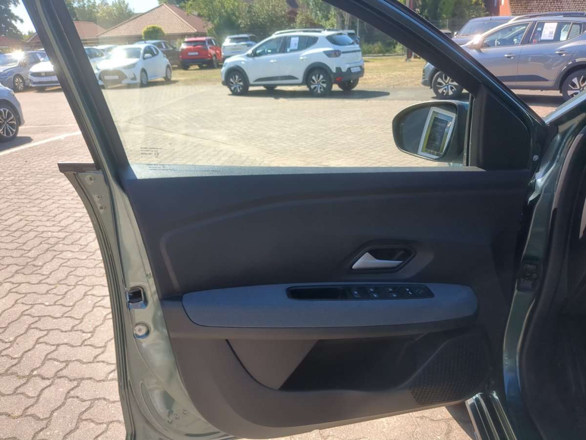 Fahrzeugbild eines Dacia Sandero