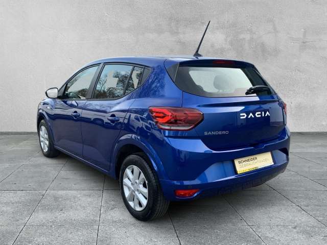 Fahrzeugbild eines Dacia Sandero