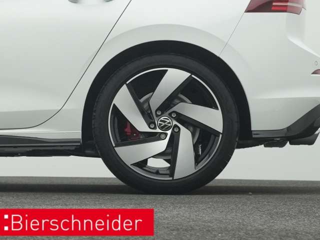 Fahrzeugbild eines Volkswagen Golf