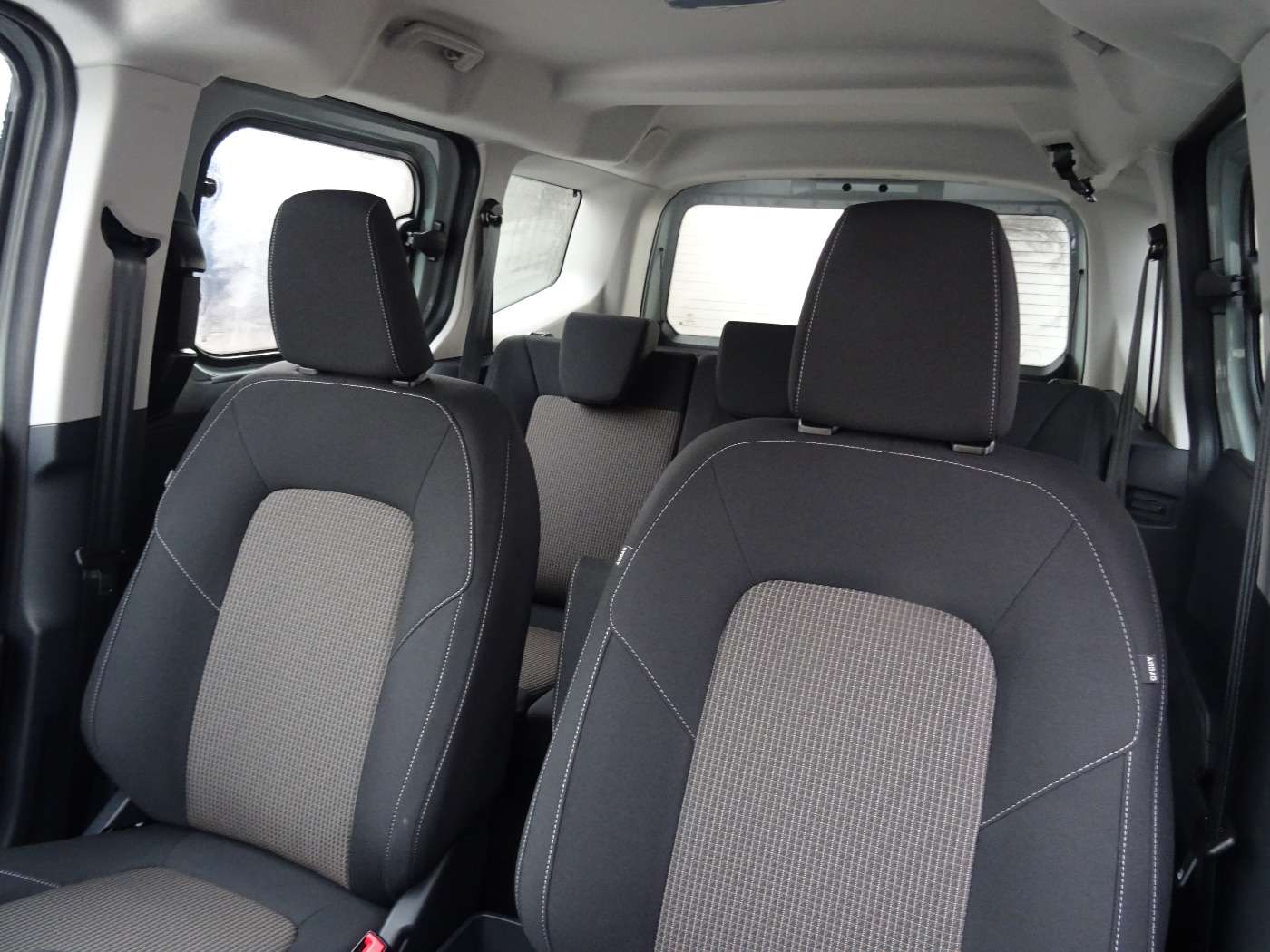 Fahrzeugbild eines Ford Tourneo Courier