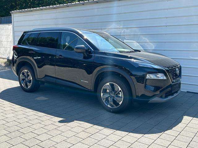 Fahrzeugbild eines Nissan X-TRAIL