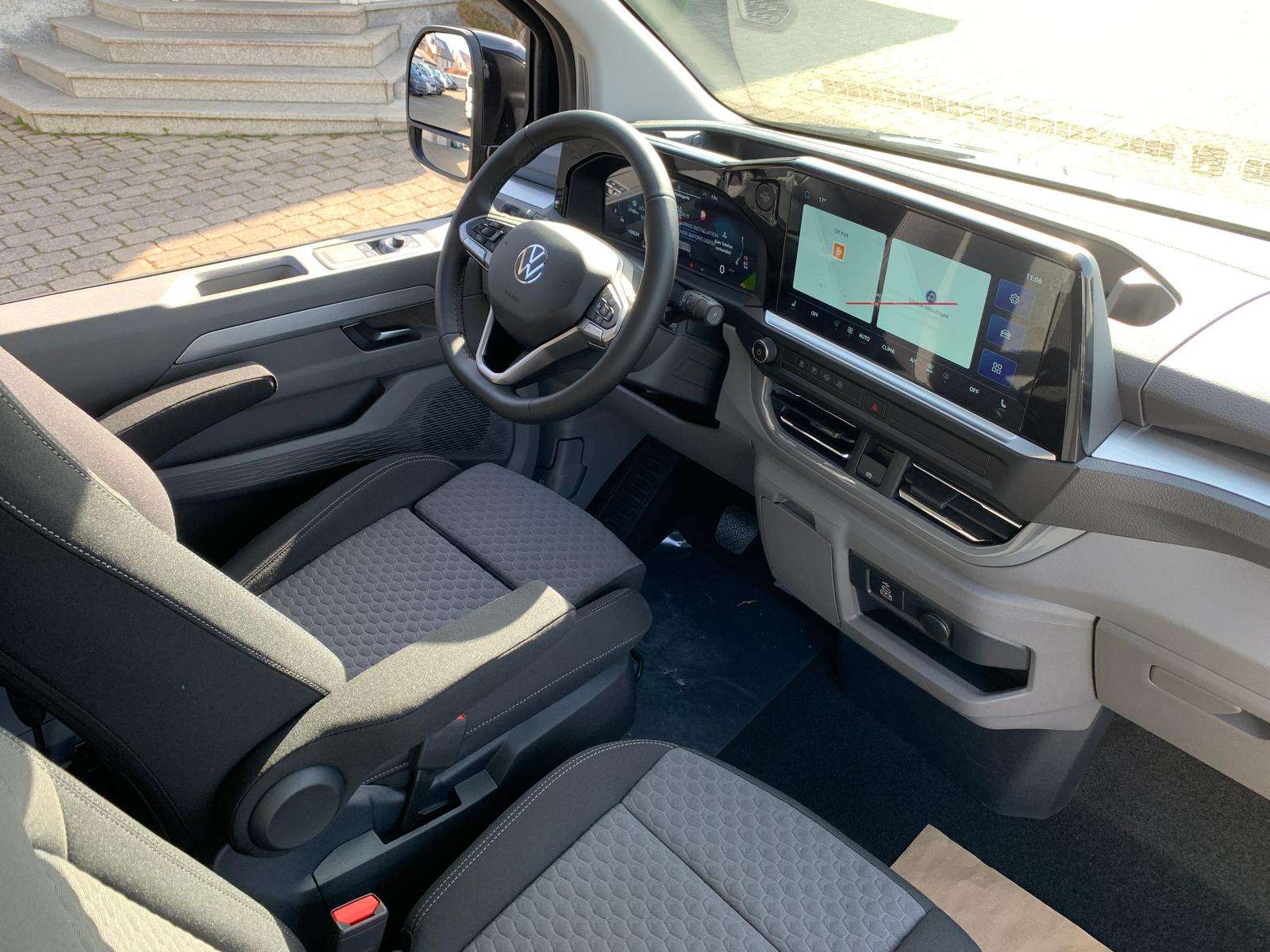 Fahrzeugbild eines Volkswagen Caravelle