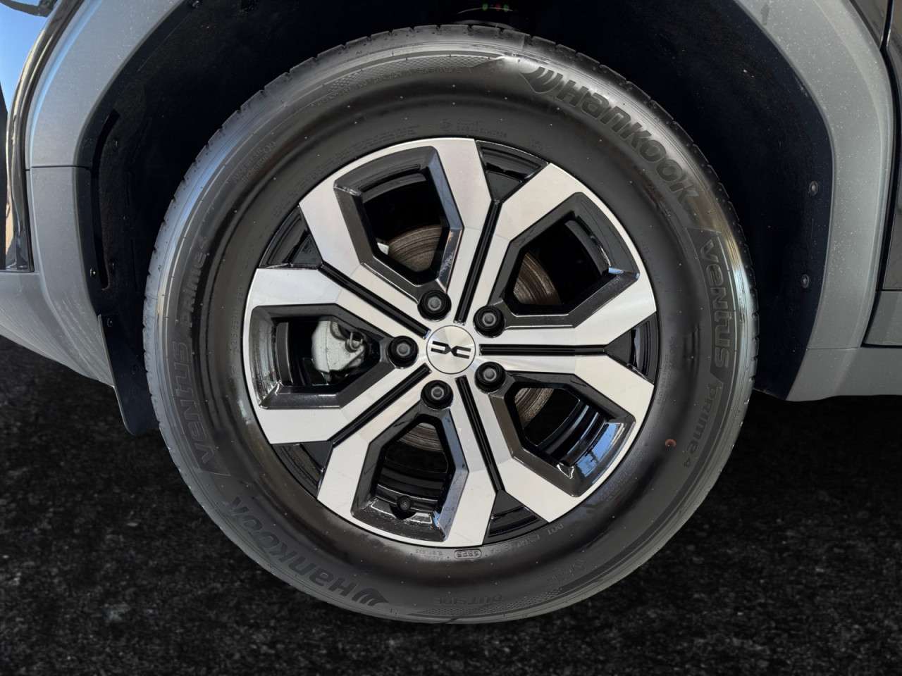 Fahrzeugbild eines Dacia Bigster