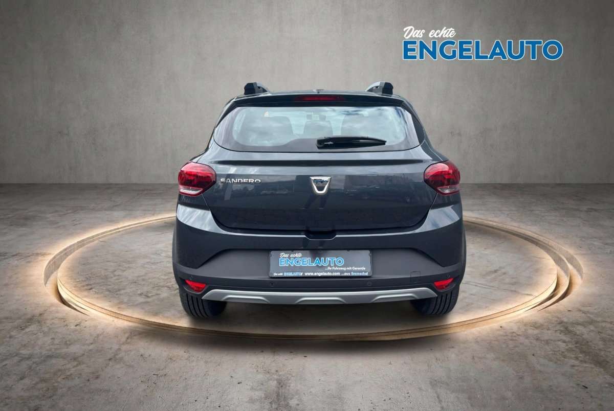 Fahrzeugbild eines Dacia Sandero