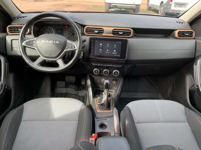 Fahrzeugbild eines Dacia Duster