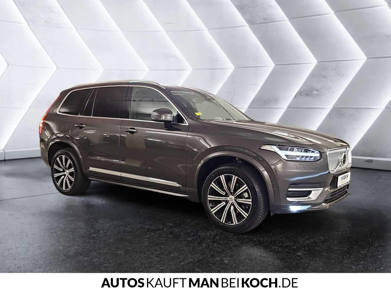 Fahrzeugbild eines Volvo XC90