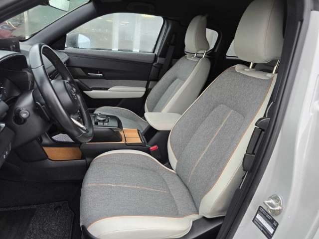 Fahrzeugbild eines Mazda MX-30