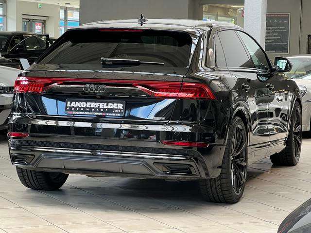 Fahrzeugbild eines Audi Q8