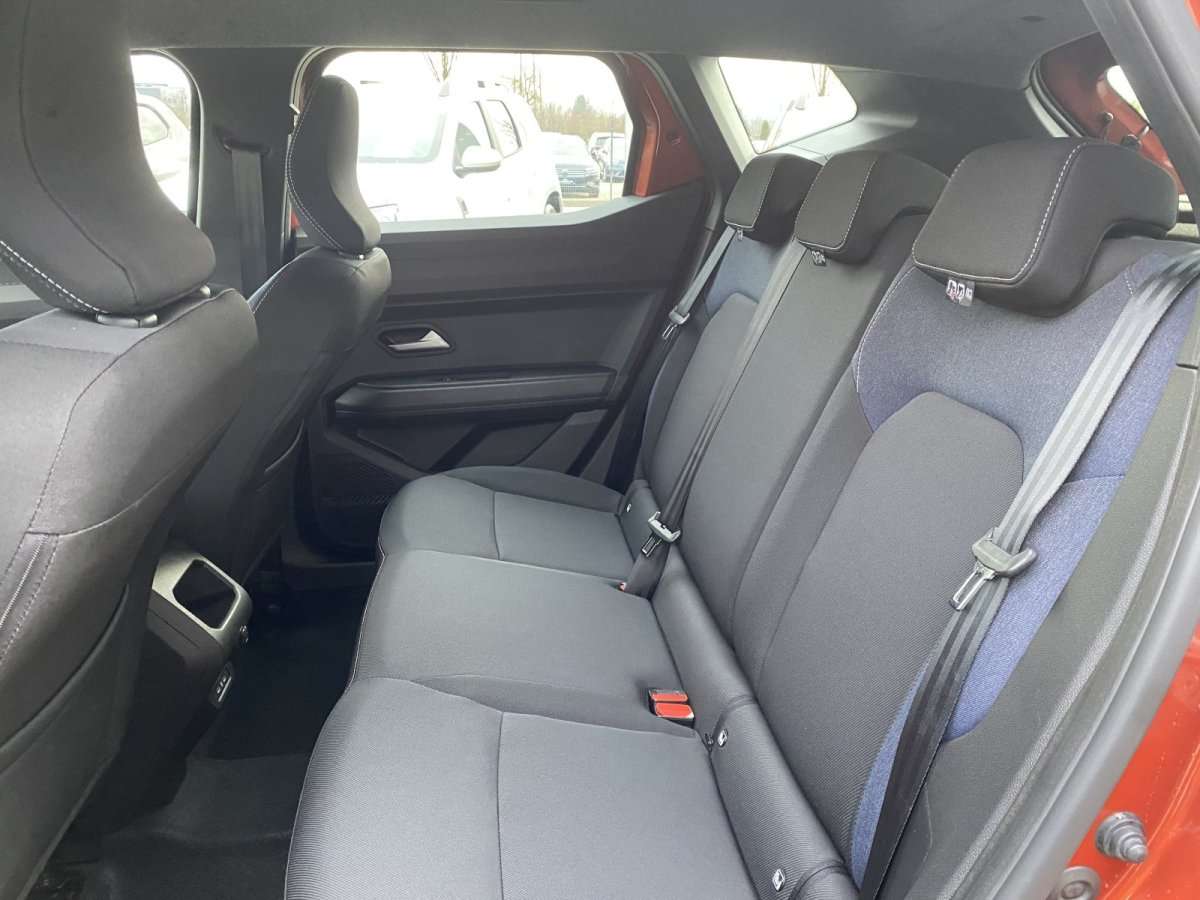 Fahrzeugbild eines Dacia Duster