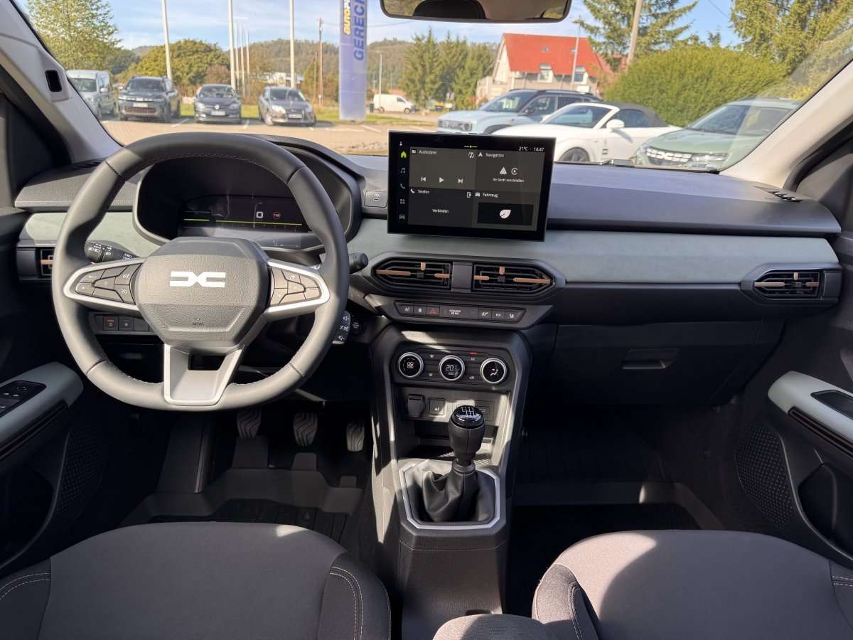 Fahrzeugbild eines Dacia Sandero