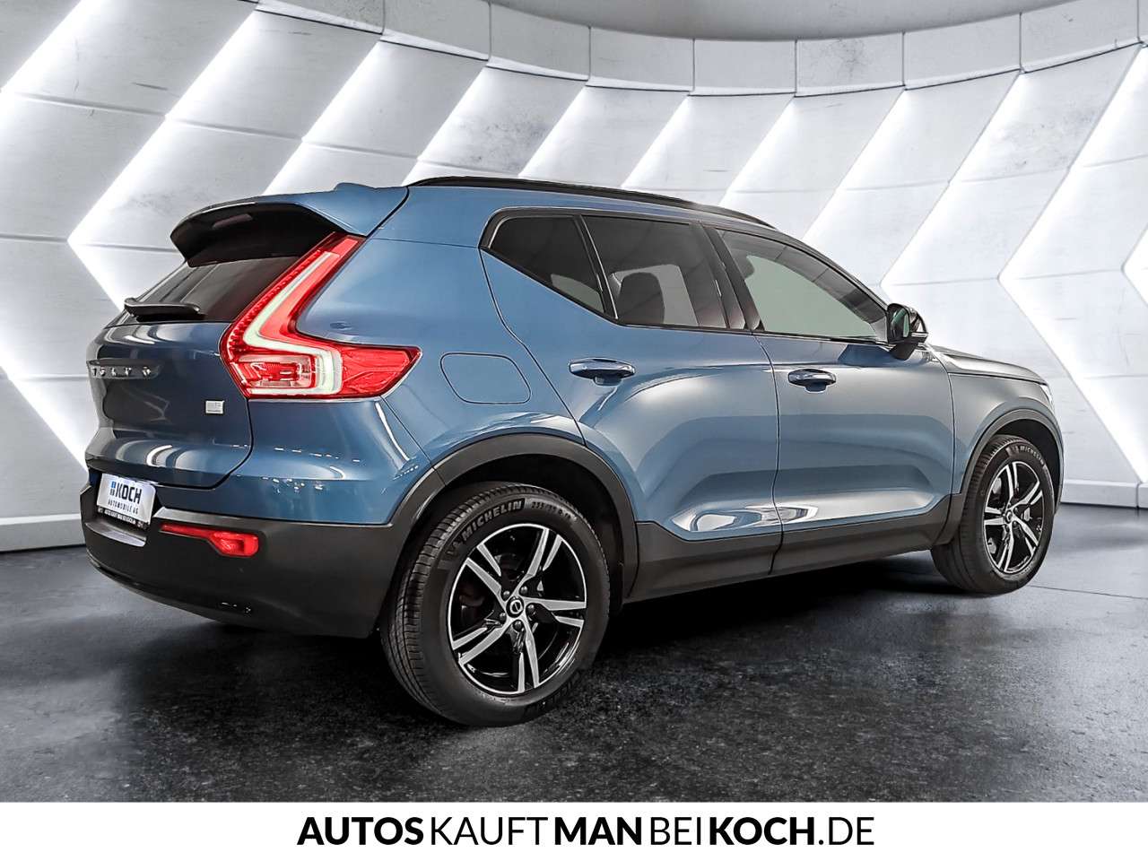 Fahrzeugbild eines Volvo XC40