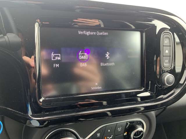 Fahrzeugbild eines Renault Twingo