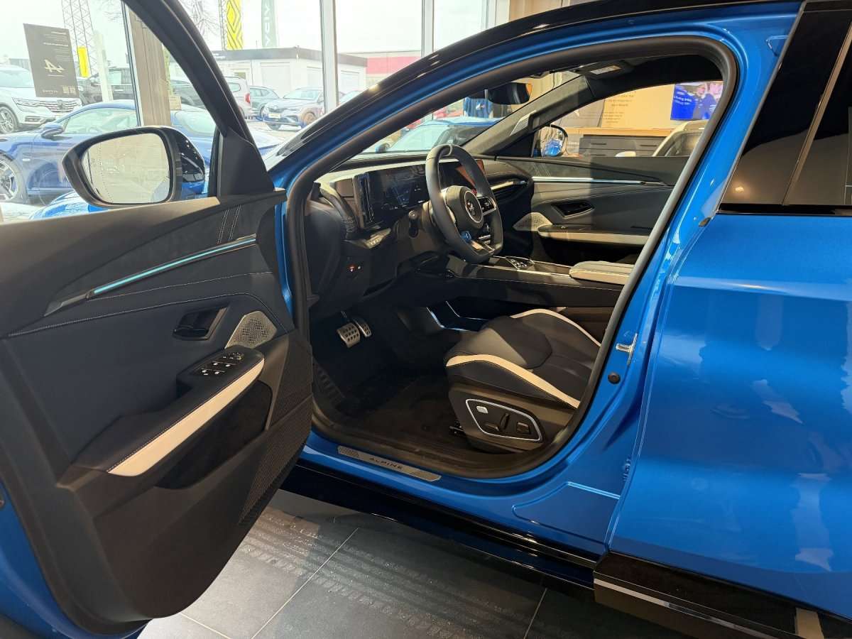 Fahrzeugbild eines Alpine A390