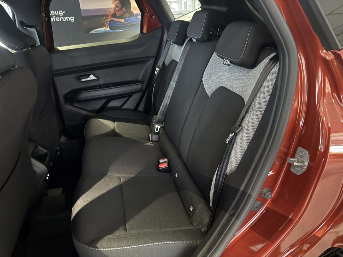 Fahrzeugbild eines Dacia Duster