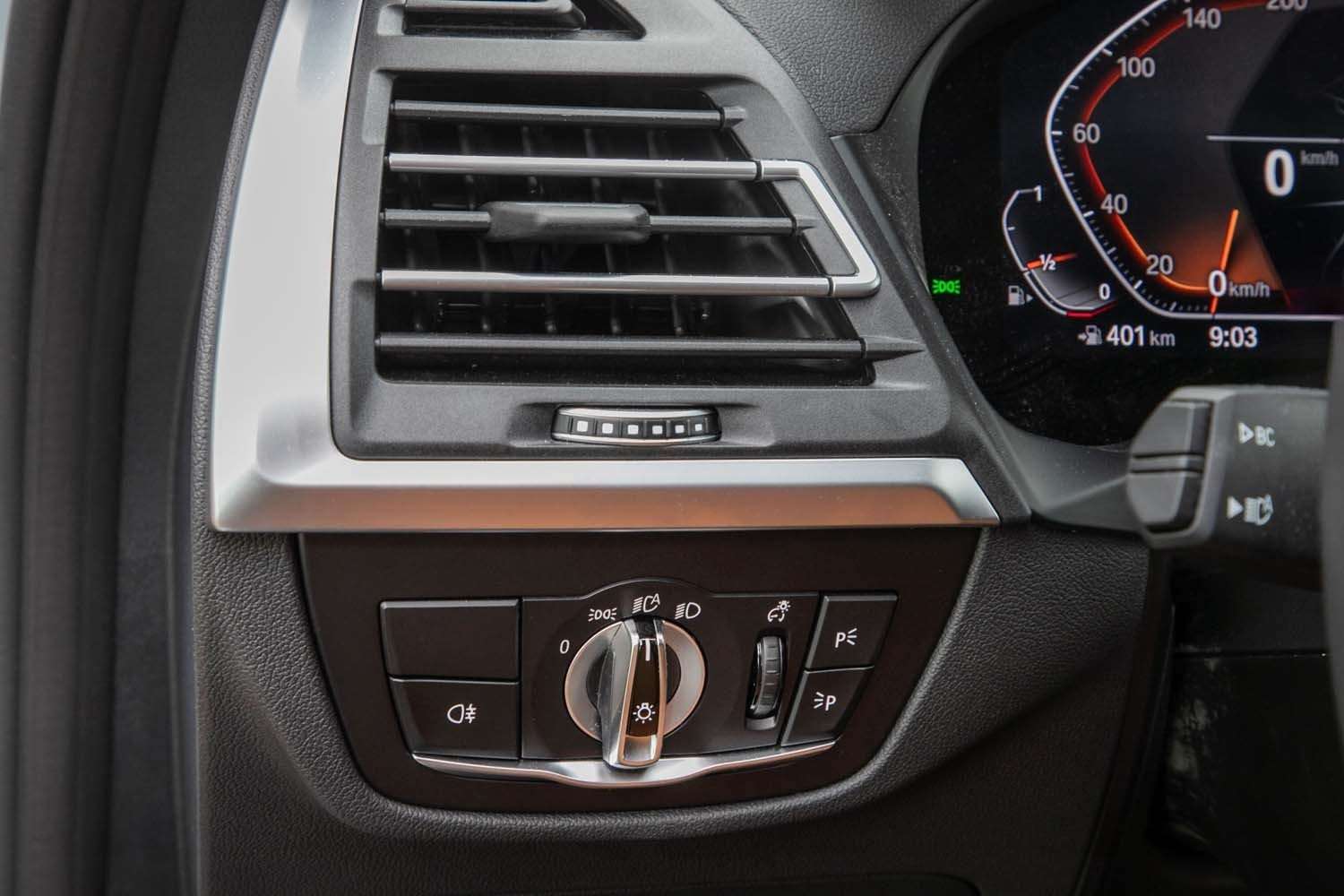 Fahrzeugbild eines BMW X4
