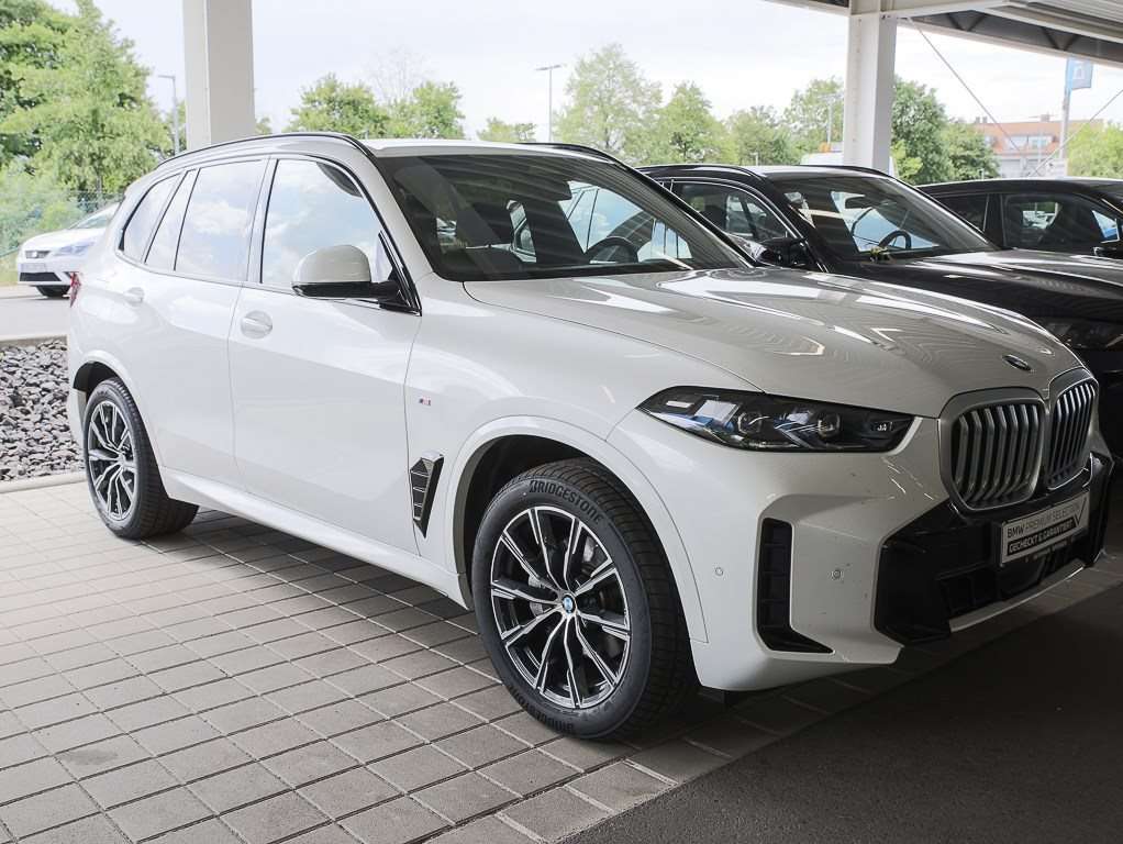 Fahrzeugbild eines BMW X5