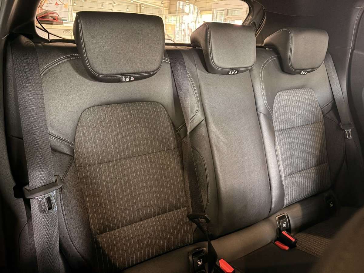 Fahrzeugbild eines Renault Clio