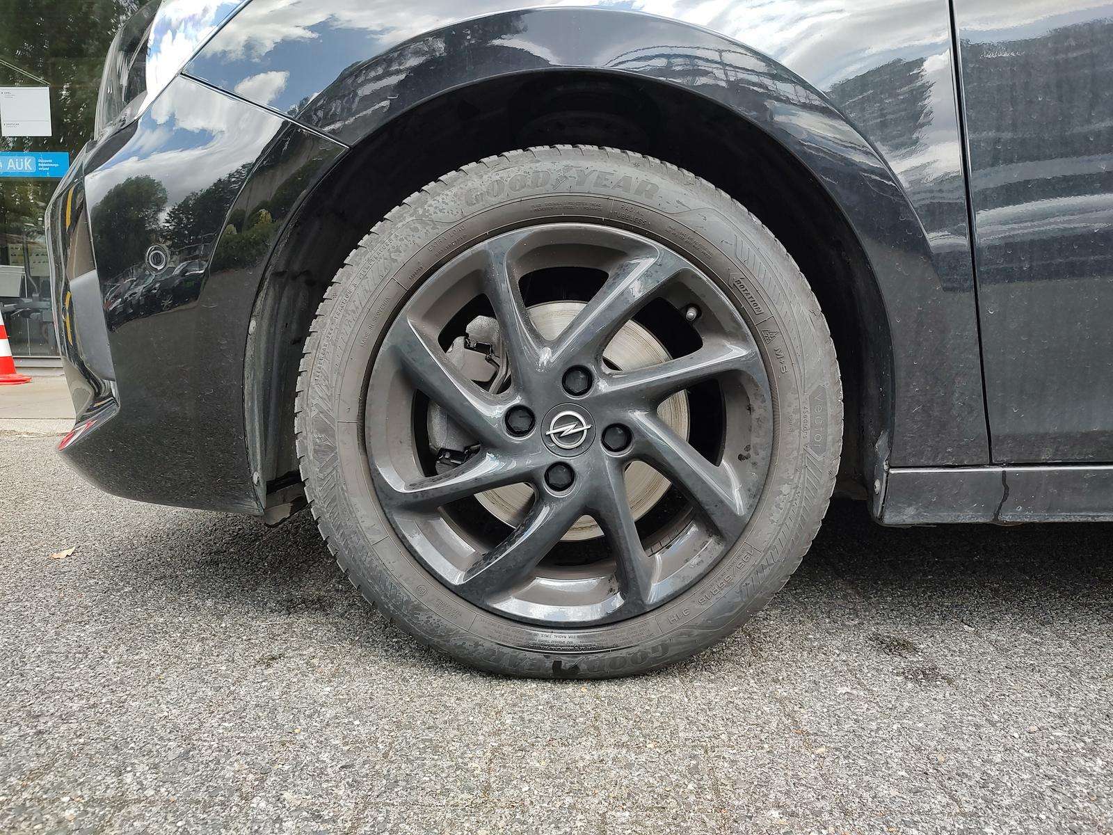 Fahrzeugbild eines Opel Corsa