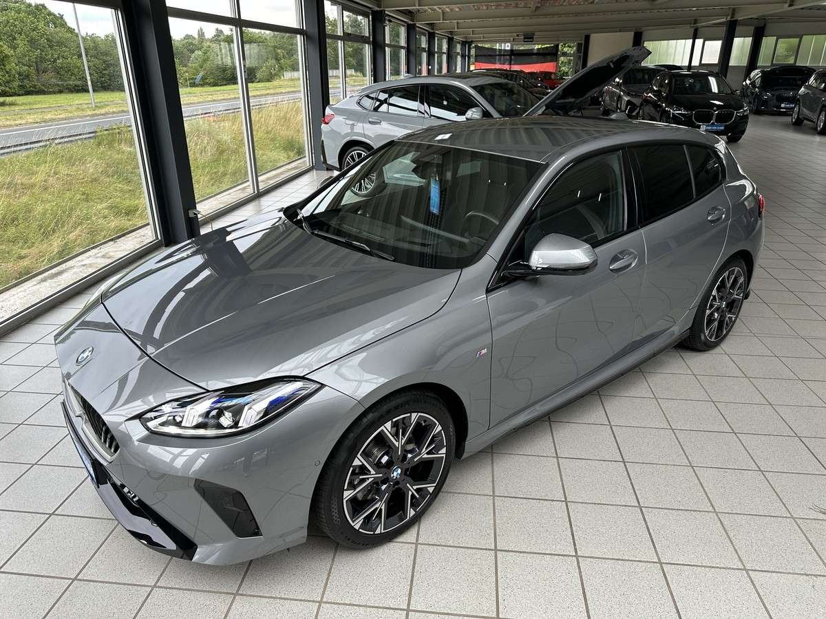 Fahrzeugbild eines BMW 1er-Reihe