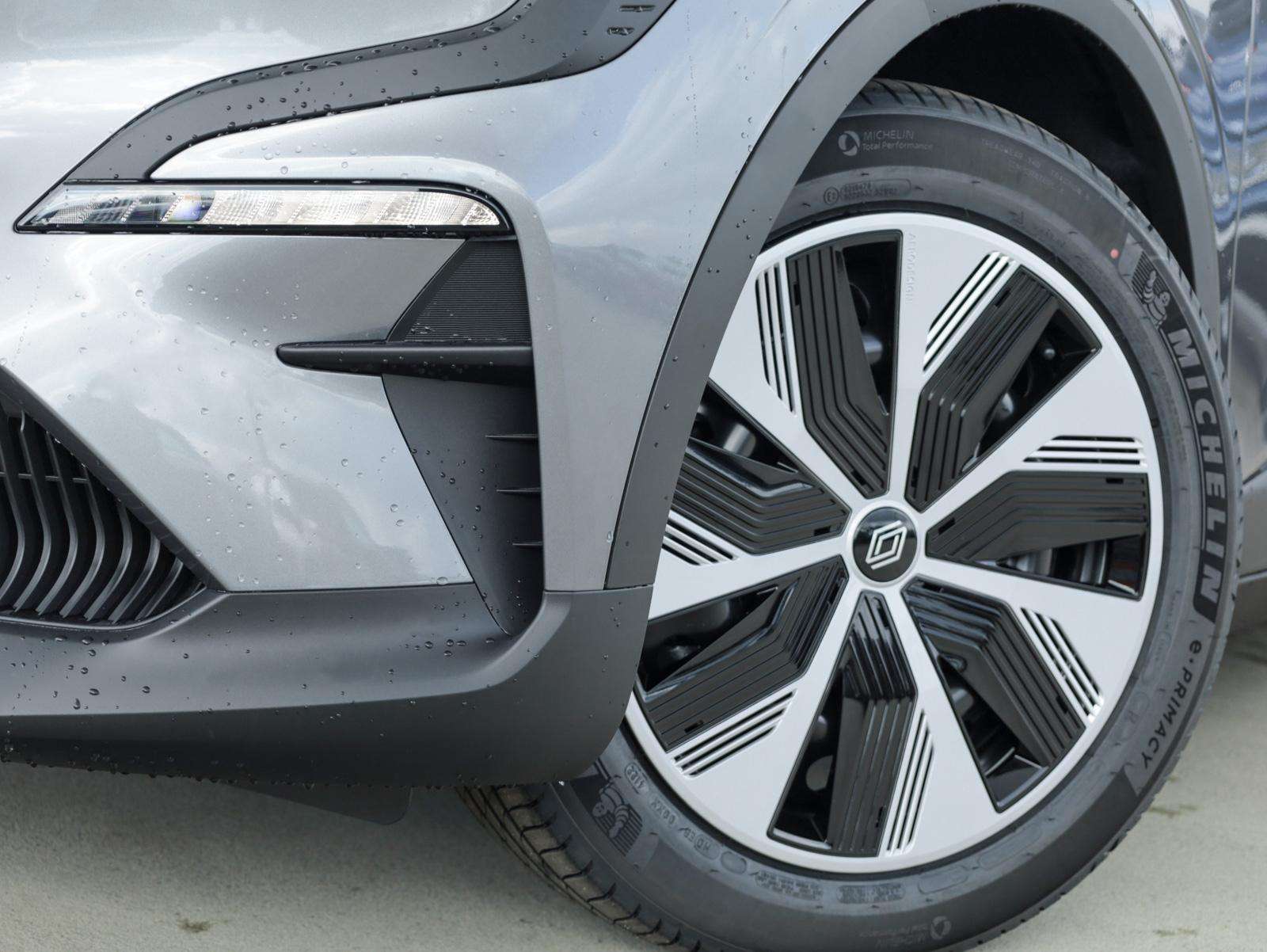 Fahrzeugbild eines Renault Megane E-TECH