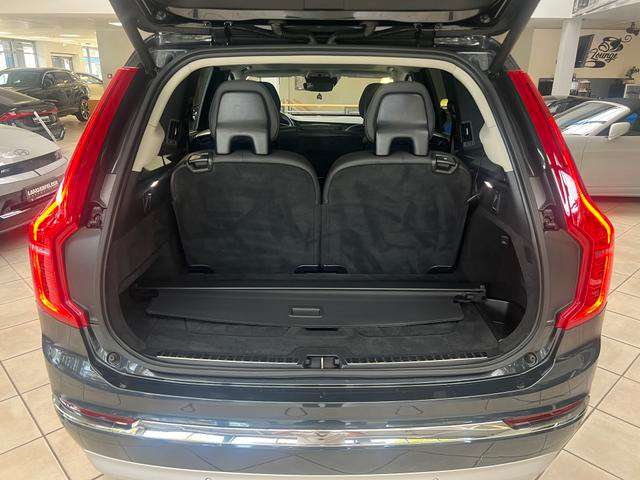Fahrzeugbild eines Volvo XC90