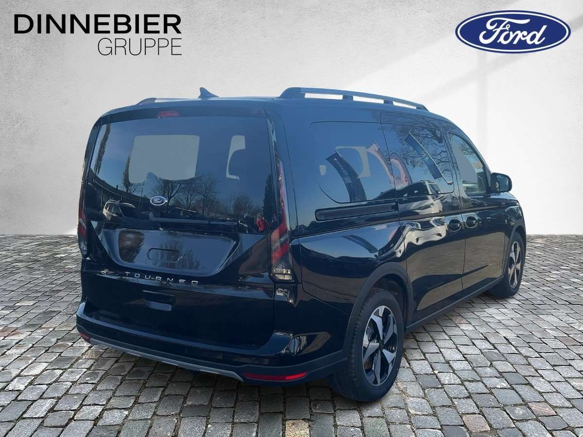 Fahrzeugbild eines Ford Grand Tourneo