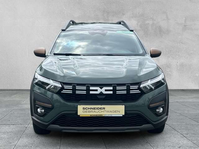 Fahrzeugbild eines Dacia Jogger