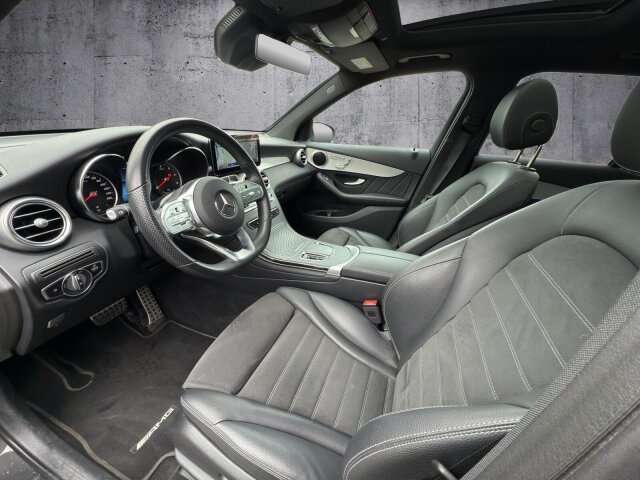 Fahrzeugbild eines Mercedes-Benz GLC
