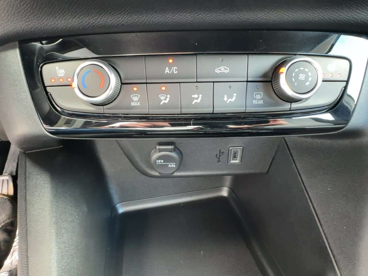 Fahrzeugbild eines Opel Corsa