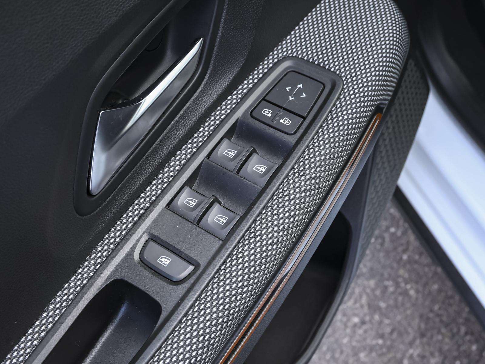 Fahrzeugbild eines Dacia Sandero