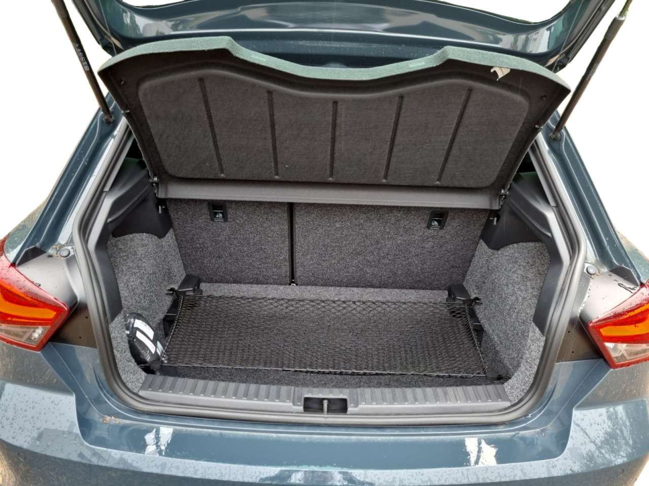 Fahrzeugbild eines SEAT Ibiza