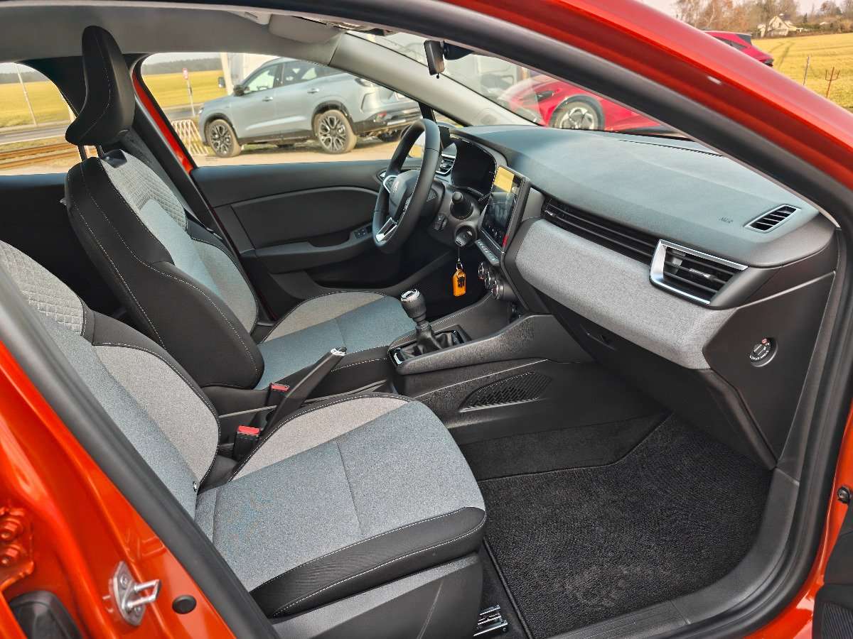 Fahrzeugbild eines Renault Clio
