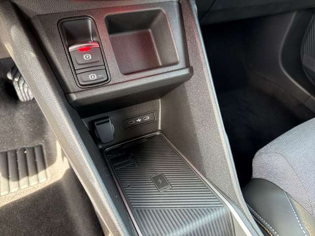 Fahrzeugbild eines Renault 5 E-TECH