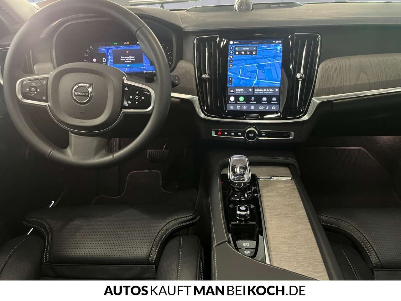 Fahrzeugbild eines Volvo V90