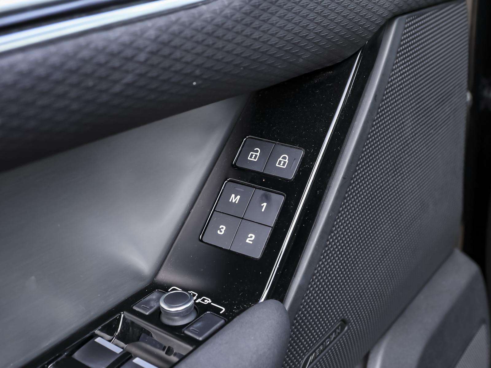 Fahrzeugbild eines Land Rover Range Rover Velar