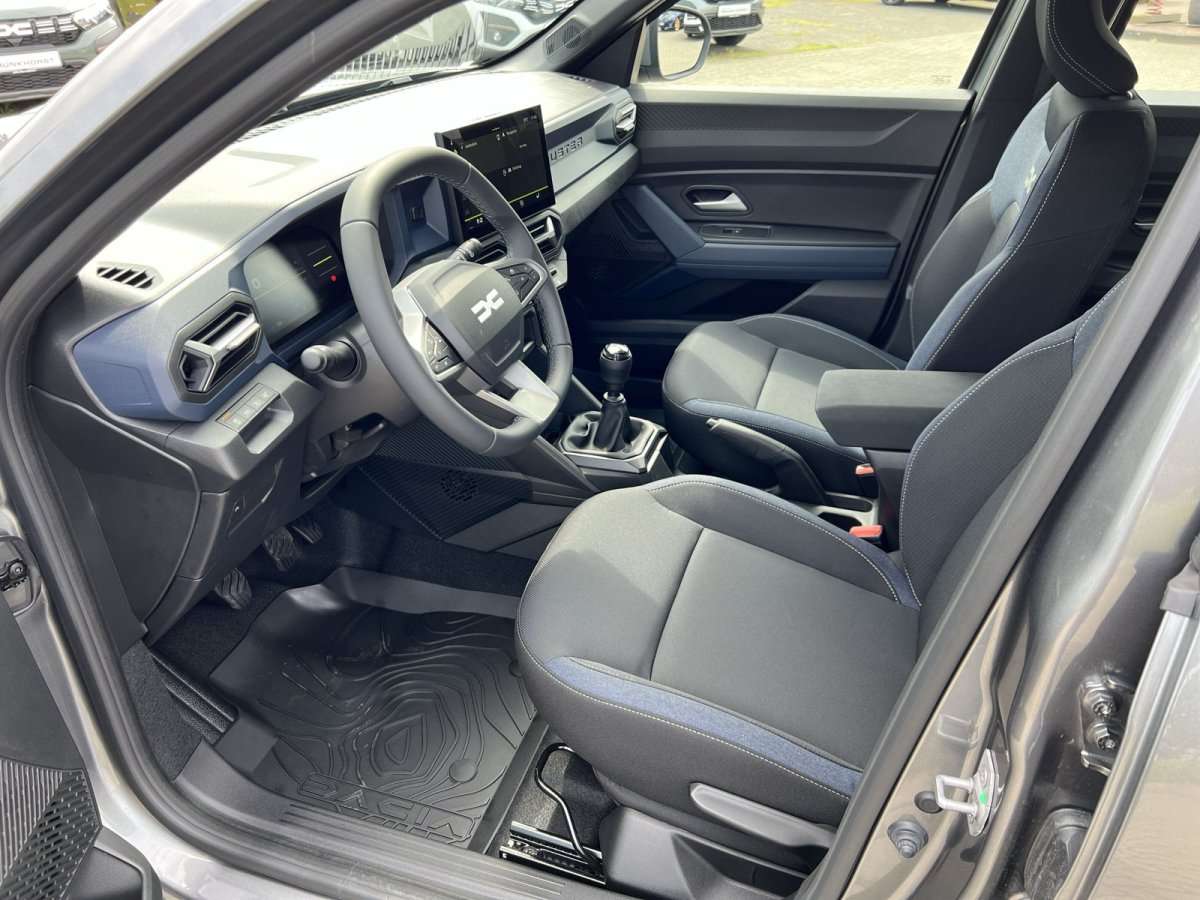 Fahrzeugbild eines Dacia Duster