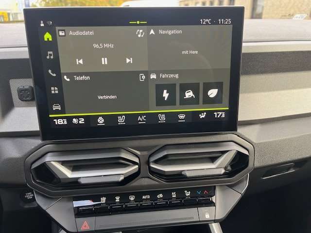 Fahrzeugbild eines Dacia Bigster