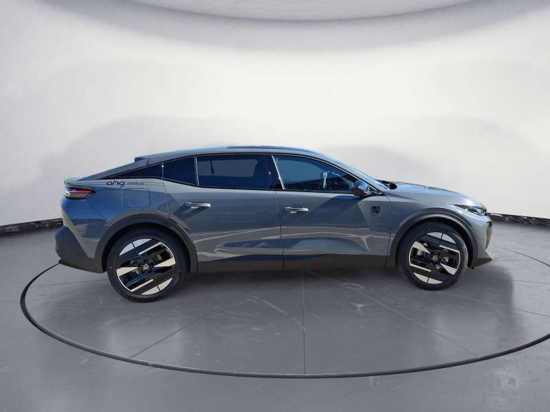 Fahrzeugbild eines Peugeot 408