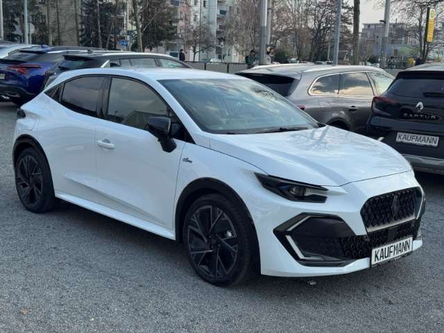 Fahrzeugbild eines Renault Clio