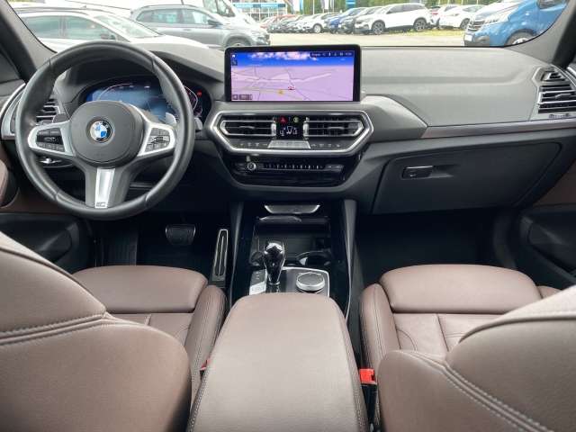 Fahrzeugbild eines BMW X3