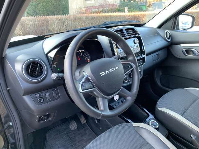 Fahrzeugbild eines Dacia Spring