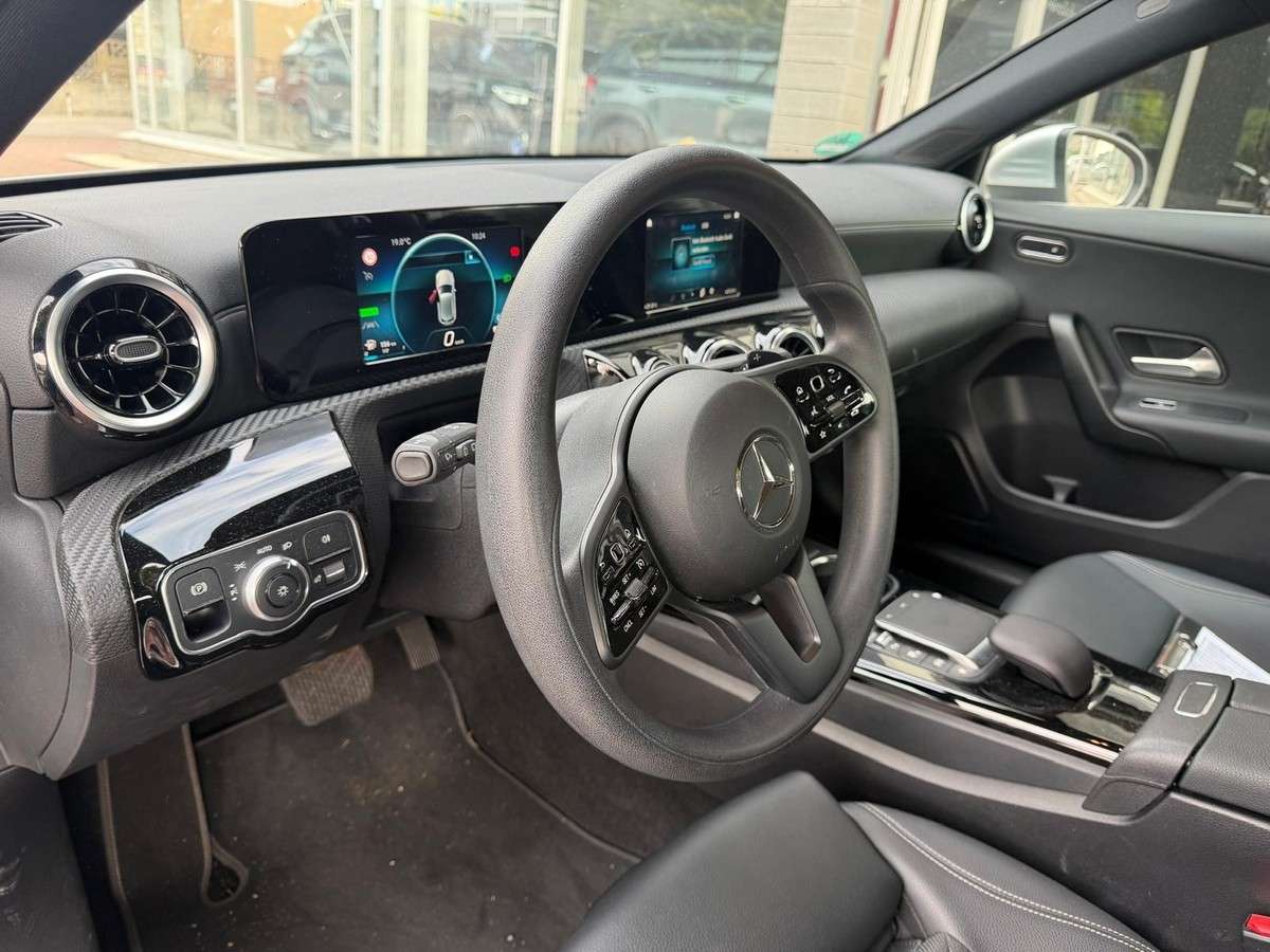 Fahrzeugbild eines Mercedes-Benz A-Klasse
