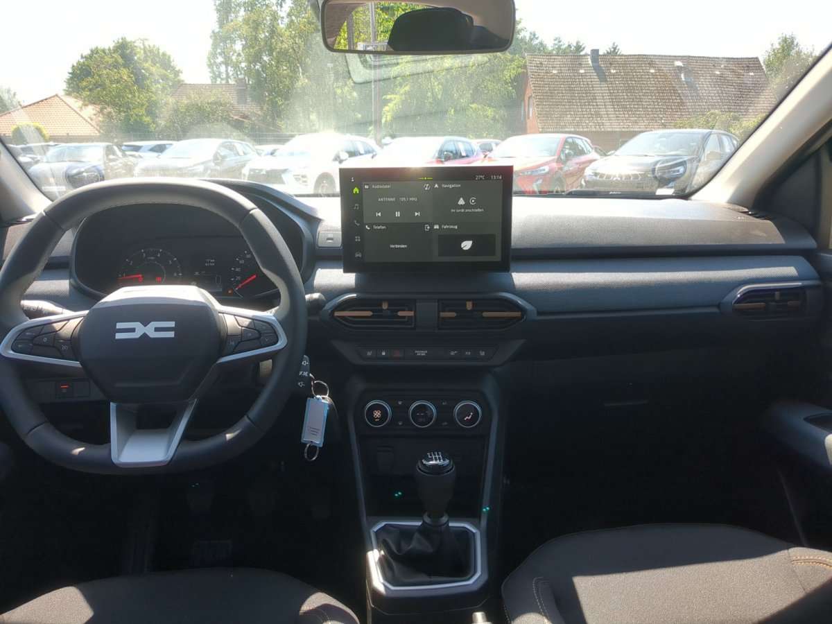 Fahrzeugbild eines Dacia Sandero