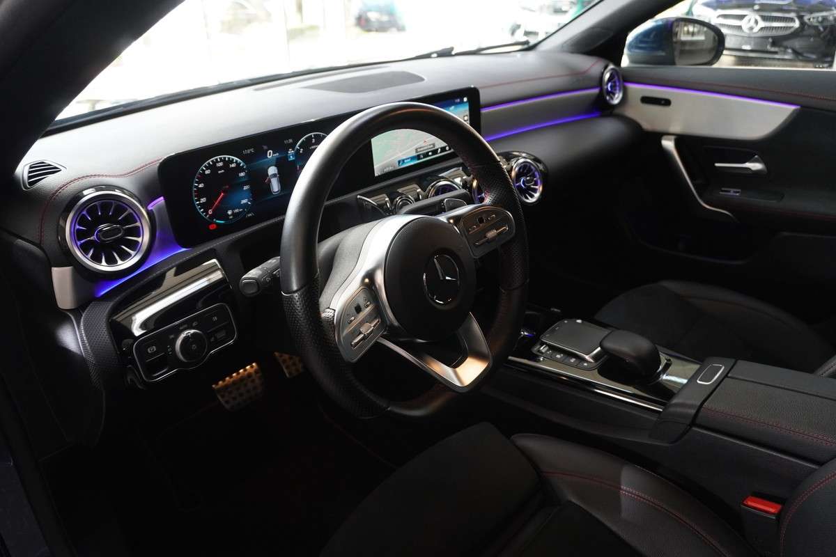 Fahrzeugbild eines Mercedes-Benz CLA