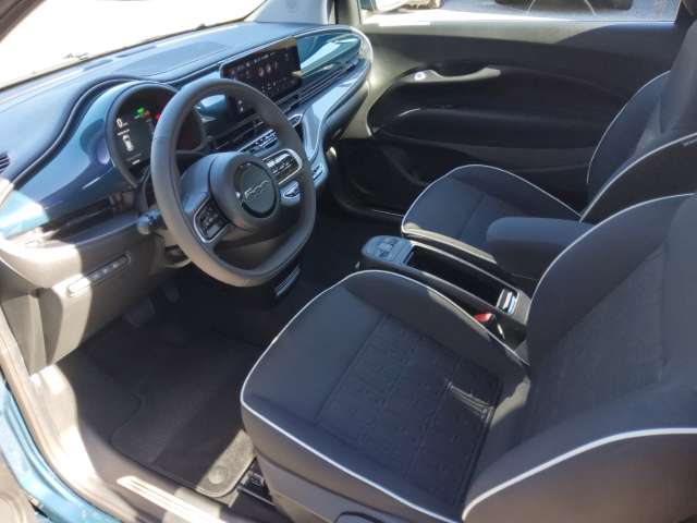 Fahrzeugbild eines Fiat 500