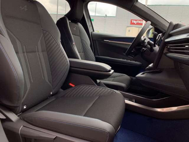 Fahrzeugbild eines Renault Scénic