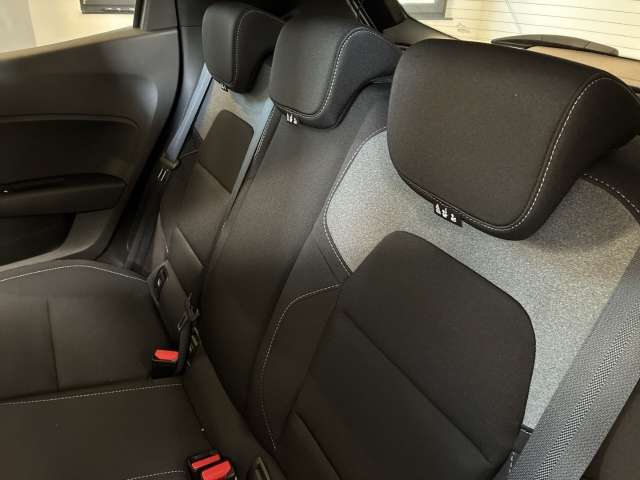 Fahrzeugbild eines Mitsubishi Colt